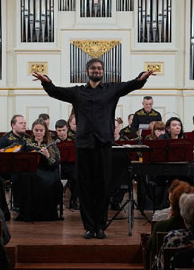 Большой новогодний концерт НРНО им. В. А. Кузнецова