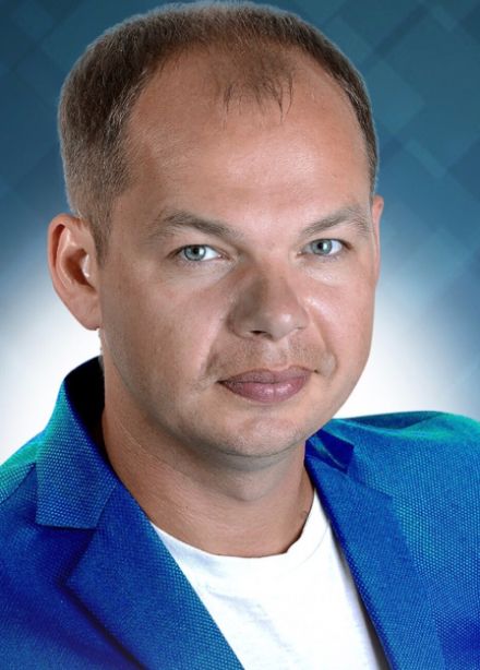 Алексей Брянцев