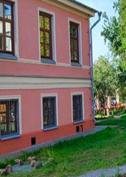 Три истории под окном. Экскурсия