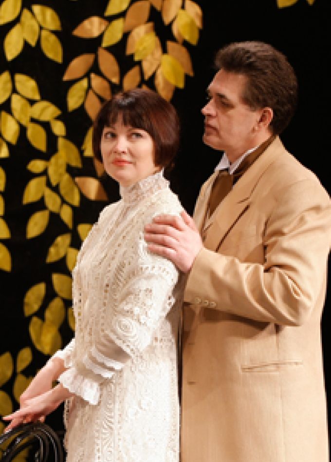 Гранатовый браслет