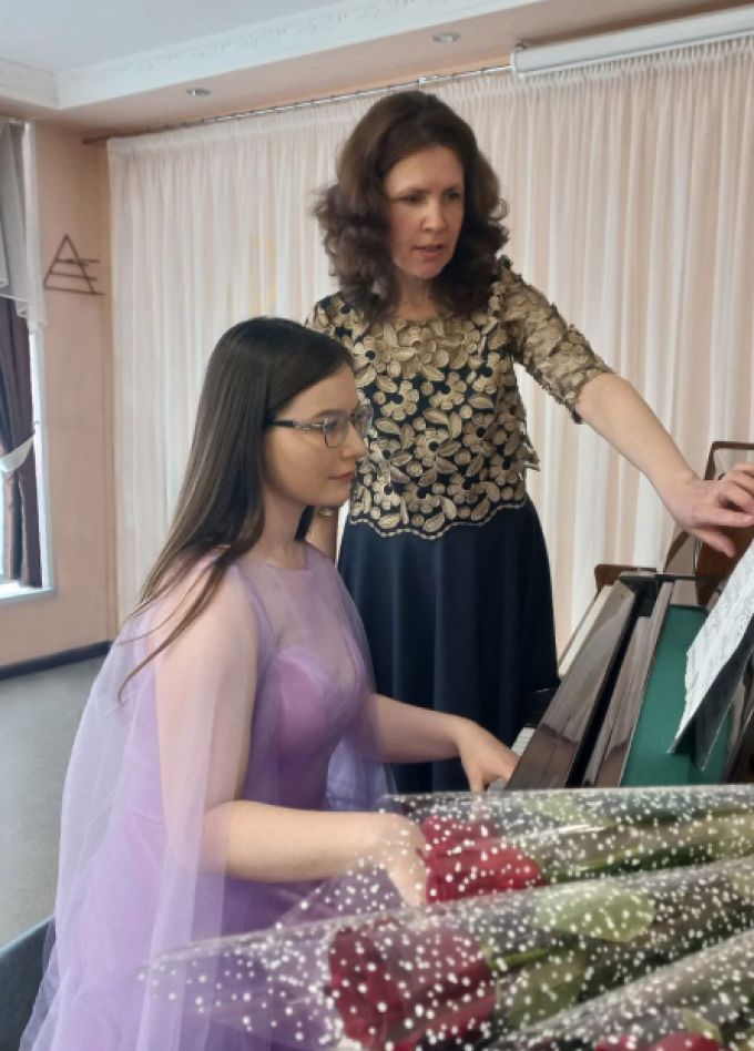 Традиция и современность в фортепианном дуэте учитель – ученик. Концерт