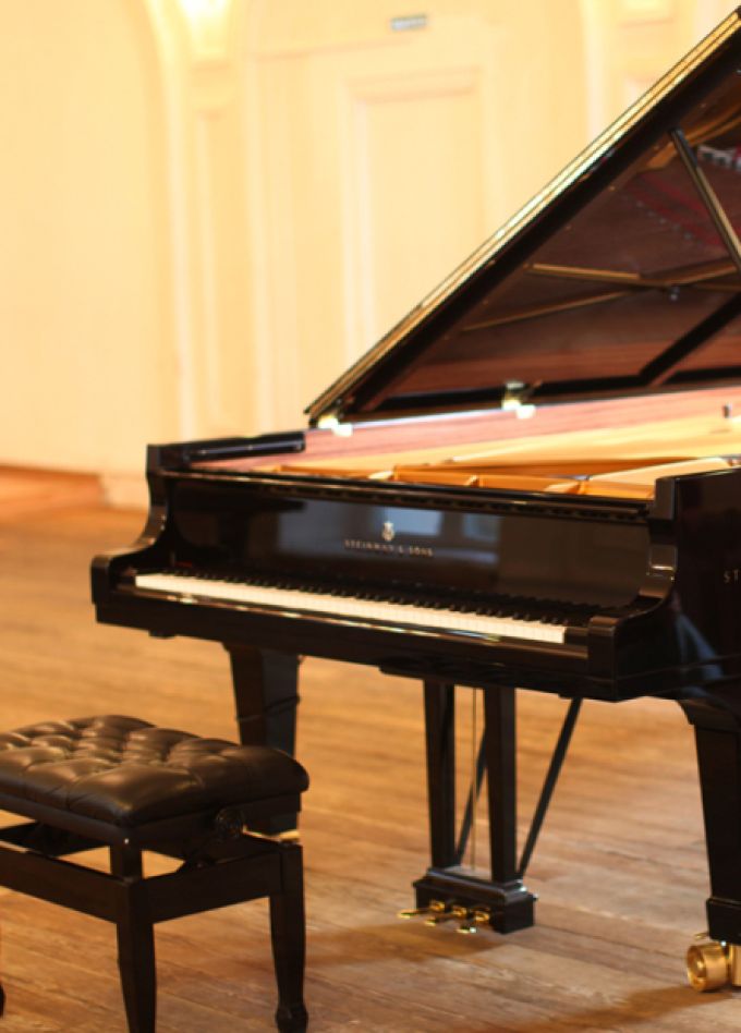 Юбилейный вернисаж