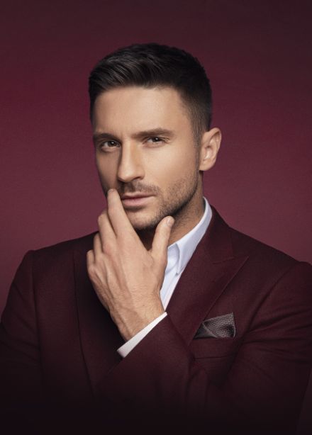Сергей Лазарев