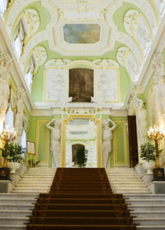 Городские истории и легенды в доме за миллион. Экскурсия (Пушкинская карта)