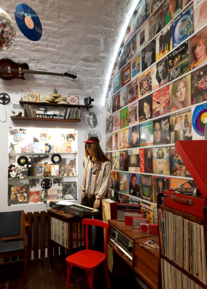 Уголок советского меломана. Экскурсия (Пушкинская карта)