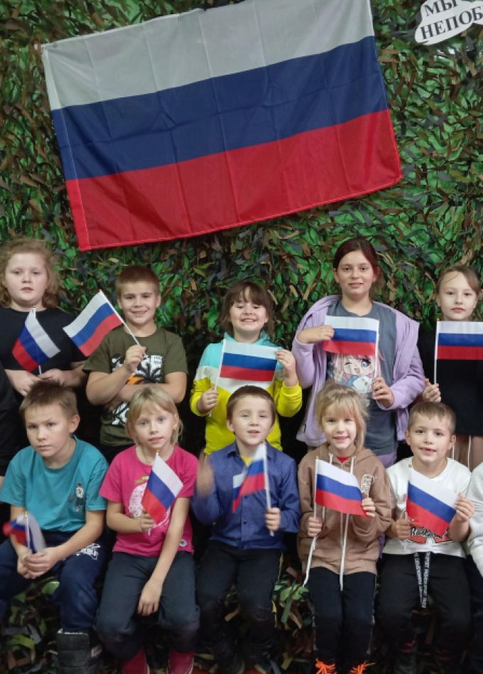 Мы не забудем тех людей, что отстояли нам Победу в 45-м. Тематический час